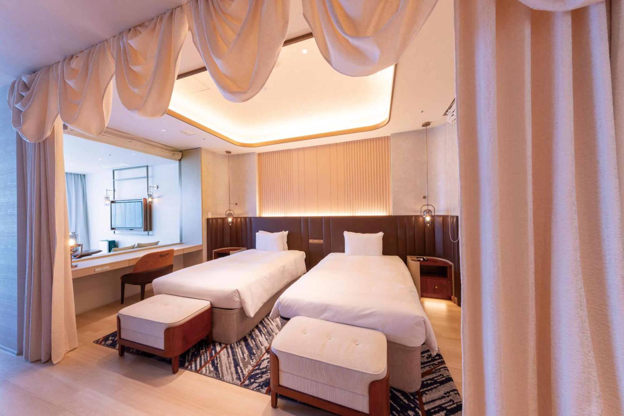 Hotel Springs Makuhari Premier Chiba Extérieur photo