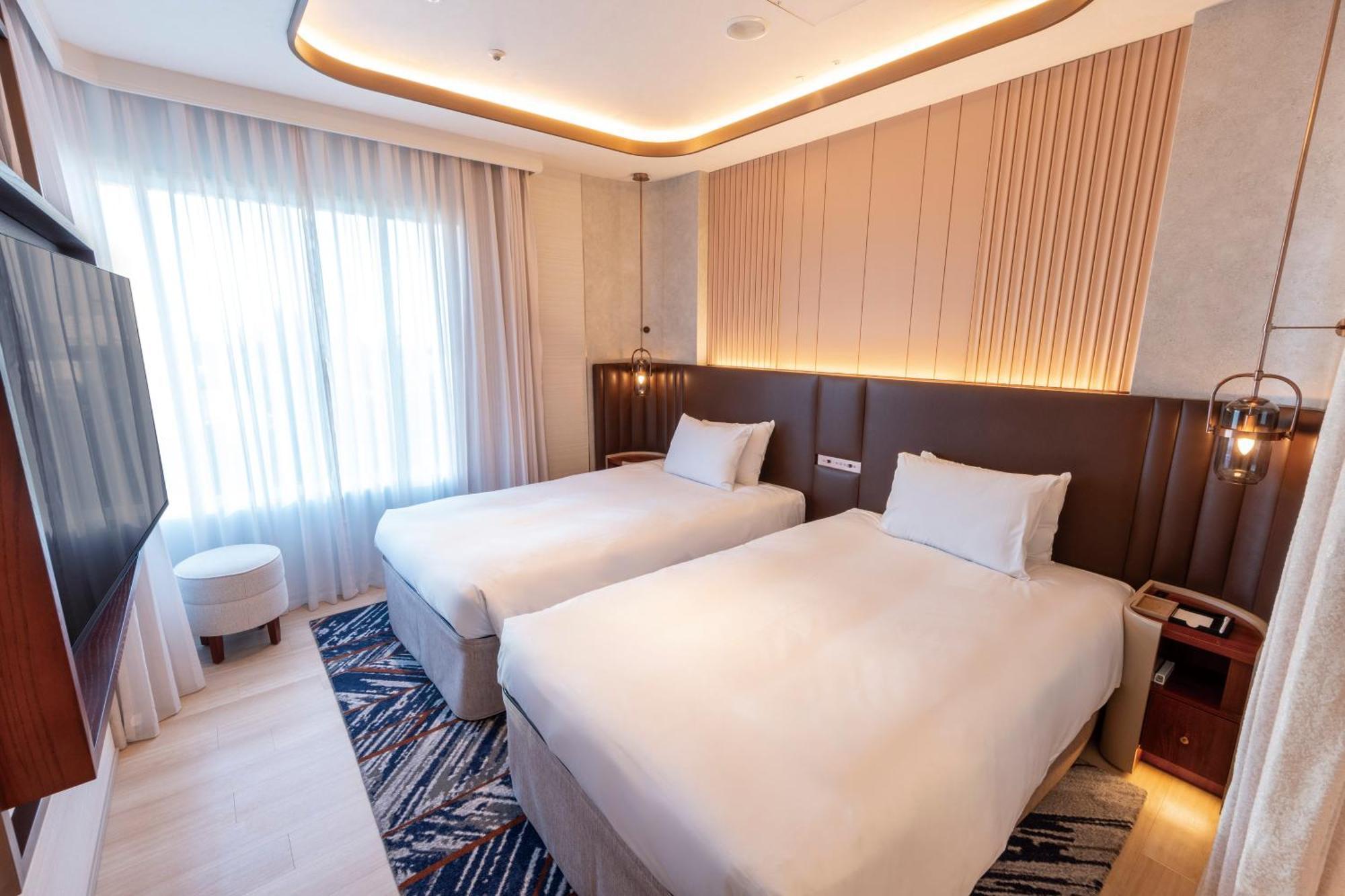 Hotel Springs Makuhari Premier Chiba Extérieur photo